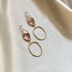 Tawny Glasstenen & Ovale Hangers