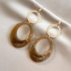 Brushed Ringen & Caramel Resin
