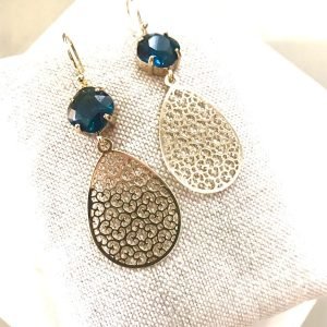 Blauwe Glassteentjes & Goldplated Filigree