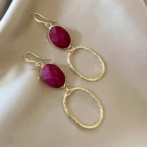 Magenta Stenen & Ovale Hangers