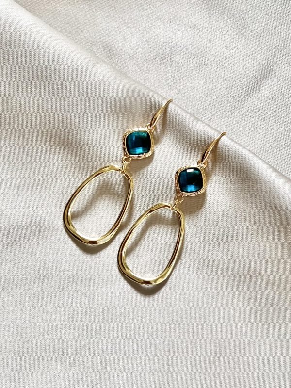 Peacock Blauwe Glasstenen & Open Hangers